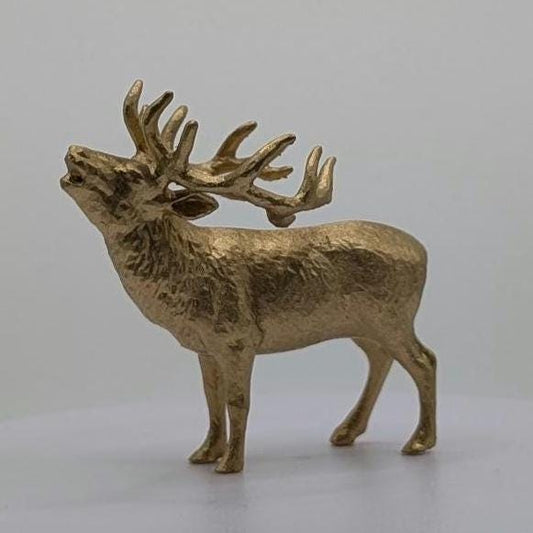 Deer Buck Stag Calling Figurine